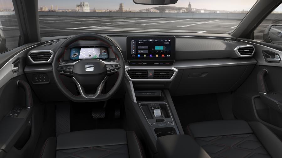 Торпедо Seat Leon Sportstourer FR eHybrid 2020 года  (WW) (фото 12 из 16)